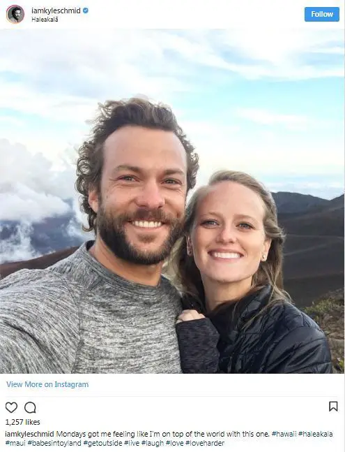 Kyle Schmid Dating Adventurous Girlfriend; Romance On Plains & Rocks